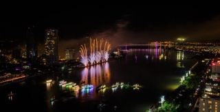 Pháo hoa Đà Nẵng 2019 (Diff 2019) Pháo hoa Đà Nẵng 2019 (Diff 2019)