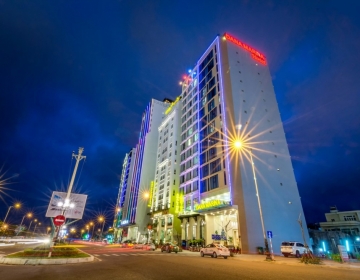 Top 10 khách sạn gần biển tốt nhất tại Đà Nẵng năm 2022